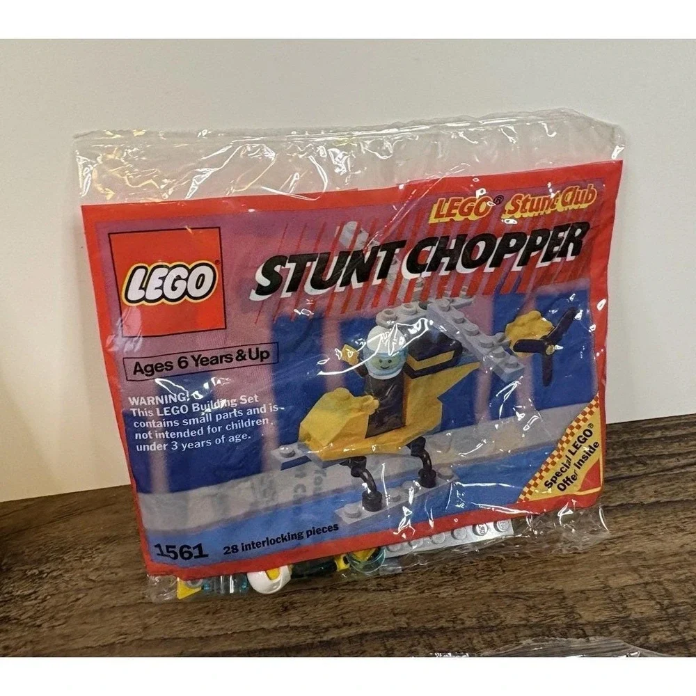 Complete Set Of 4 Kellogg's Lego Stunt Club Sealed Packs Glider Blaster Jumper